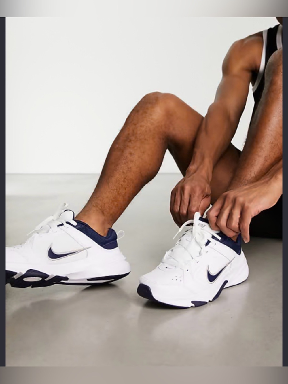 Nike Defy All Day Men’s White & Navy Athletic Low-Top Sneakers